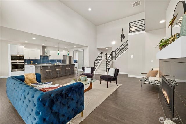 23145 65th Street E, Buckley, WA 98321