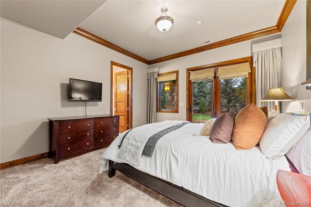 2217 Rainbows End Point, Colorado Springs, CO 80921