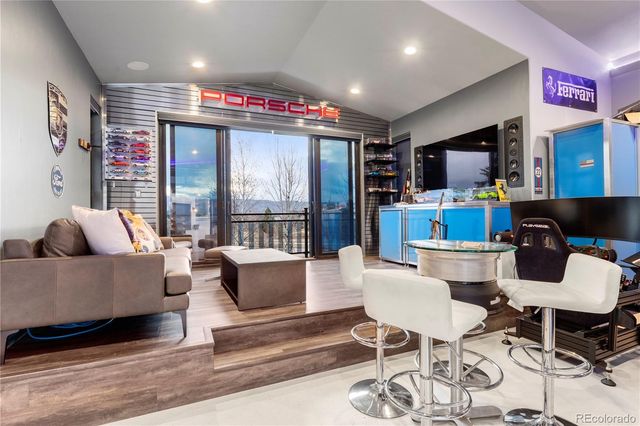 2217 Rainbows End Point, Colorado Springs, CO 80921
