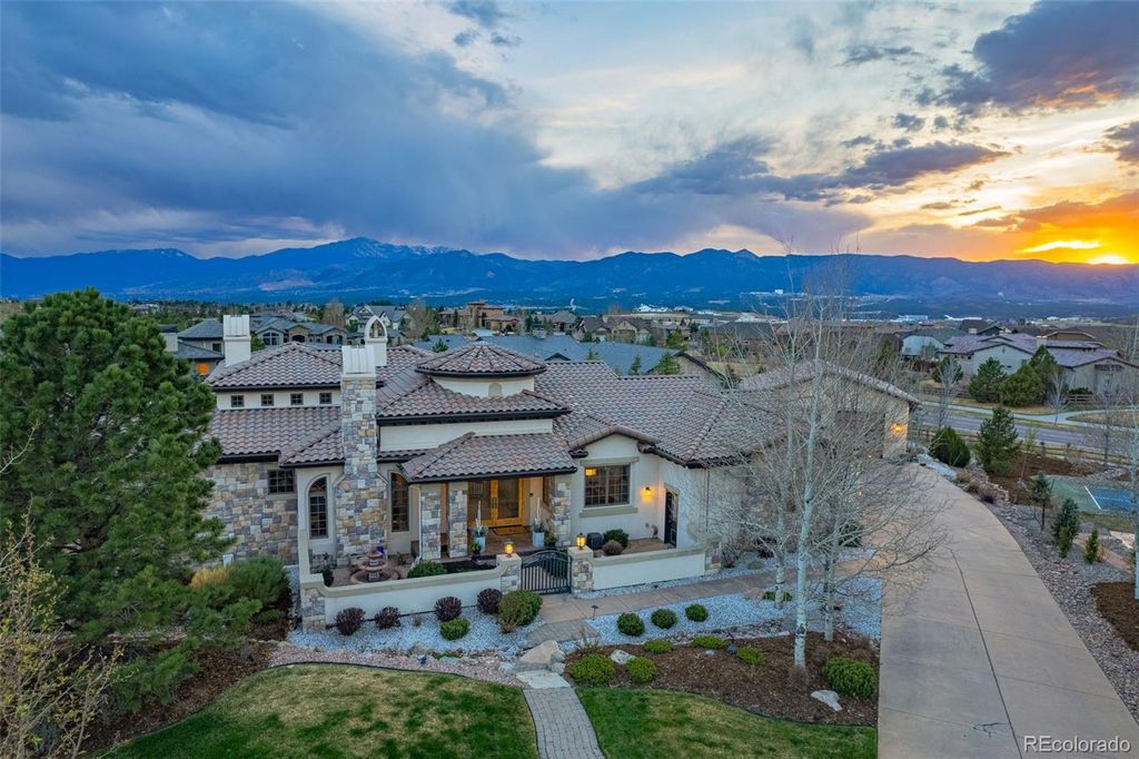 2217 Rainbows End Point, Colorado Springs, CO 80921