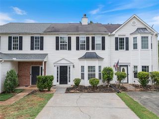 32 Hampton Drive, Cartersville, GA 30121