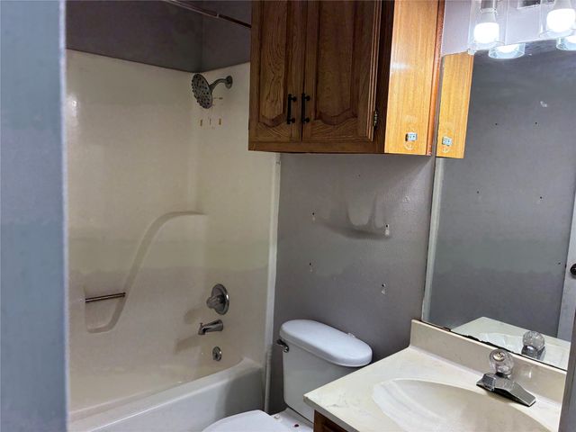 3406 NE 11TH Street, Mineral Wells, TX 76067