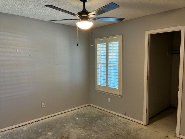 3406 NE 11TH Street, Mineral Wells, TX 76067