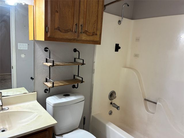 3406 NE 11TH Street, Mineral Wells, TX 76067