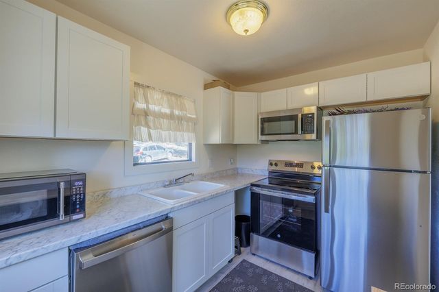 419 W Lake Drive, Divide, CO 80814