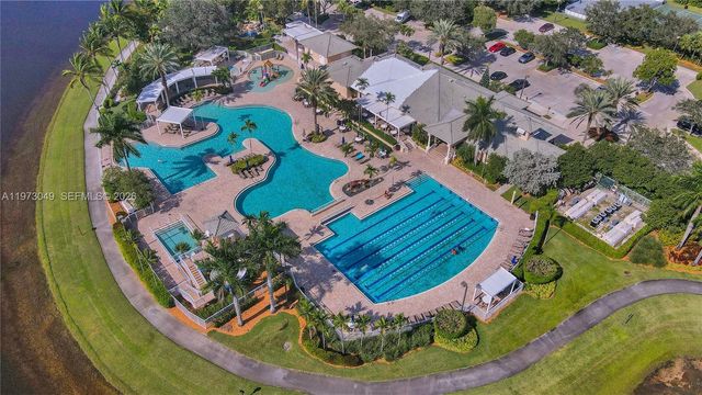 1462 Sabal Trl, Weston, FL 33327