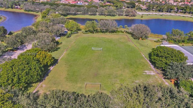 1462 Sabal Trl, Weston, FL 33327