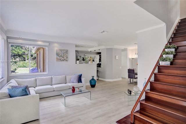 1462 Sabal Trl, Weston, FL 33327