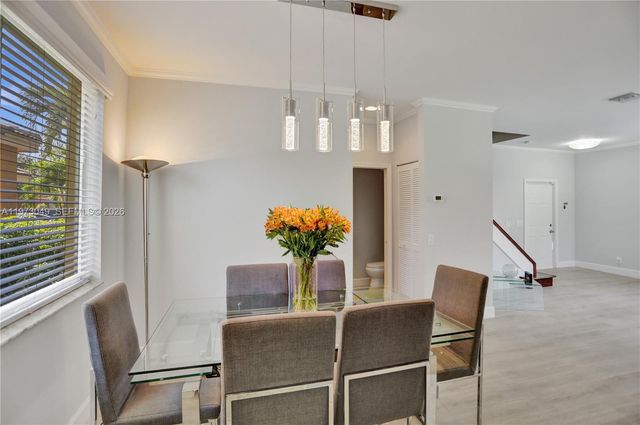 1462 Sabal Trl, Weston, FL 33327