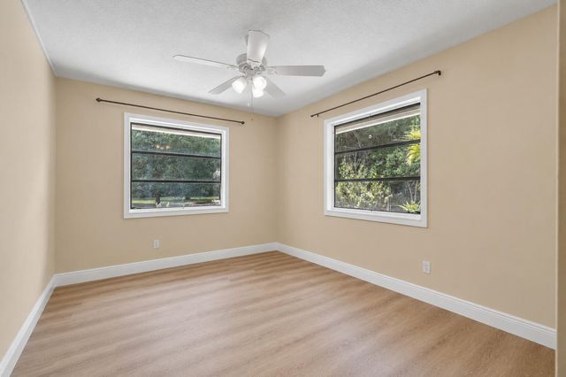 15721 111th Terrace N, Jupiter, FL 33478