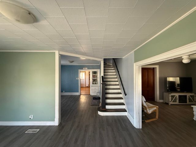 405 South Main Street, Fayette, IA 52142