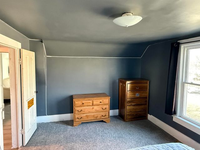 405 South Main Street, Fayette, IA 52142