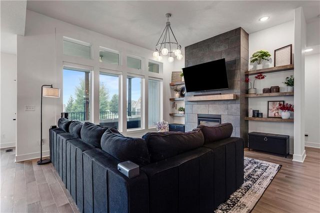 17104 Bradshaw Street, Overland Park, KS 66221