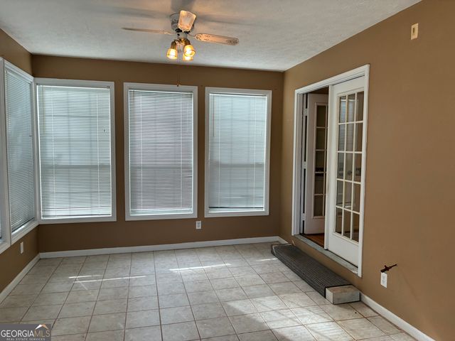 126 Kinsey Drive, Stockbridge, GA 30281