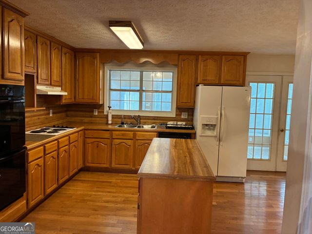 126 Kinsey Drive, Stockbridge, GA 30281
