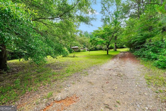 126 Kinsey Drive, Stockbridge, GA 30281