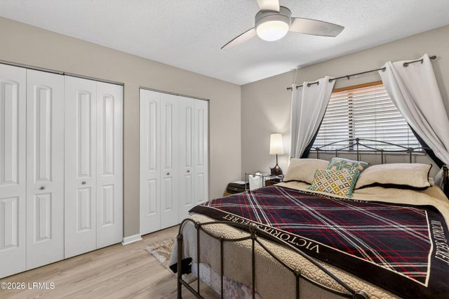 96 Mathews Dr Apt 19, Hilton Head Island, SC 29926