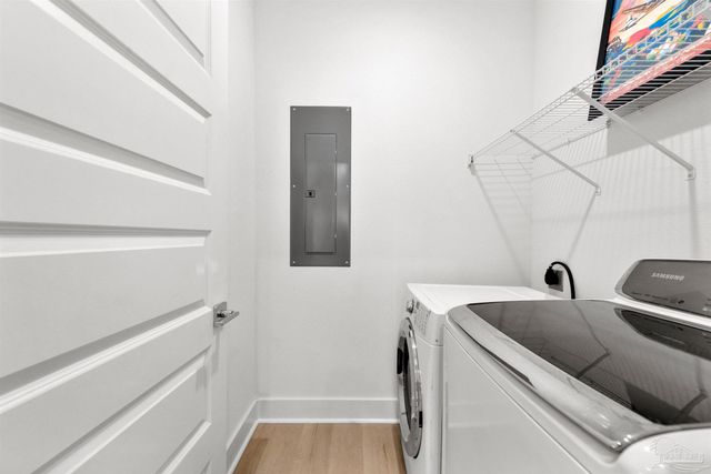 17 N L St, Pensacola, FL 32502