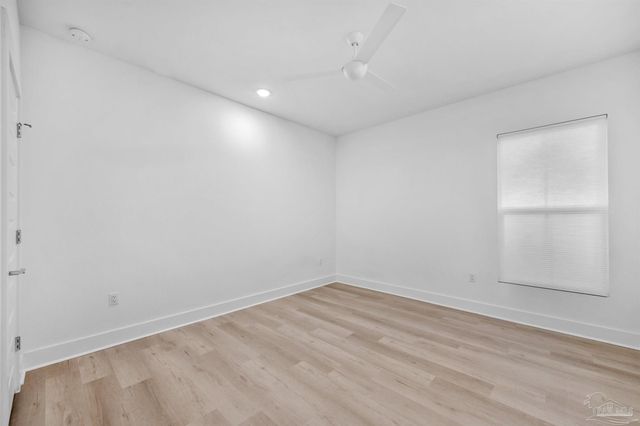 17 N L St, Pensacola, FL 32502