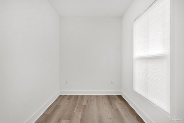 17 N L St, Pensacola, FL 32502