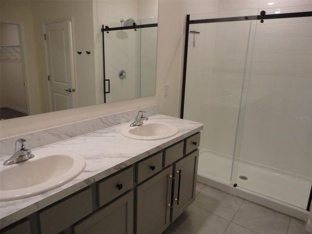 216 HICKORY COURSE, Ocala, FL 34472