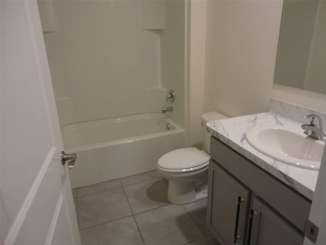 216 HICKORY COURSE, Ocala, FL 34472