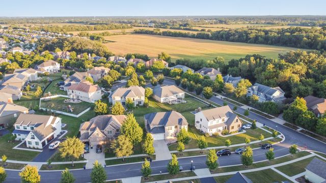 3605 Harmony Circle, Elgin, IL 60124
