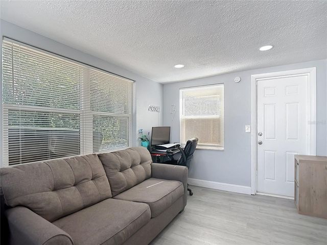 5913 APPLETREE ROAD, Holiday, FL 34690