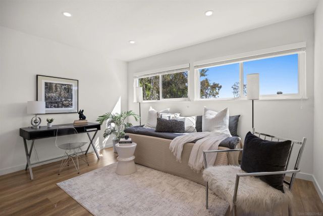 18664 Applewood 76, Huntington Beach, CA 92646