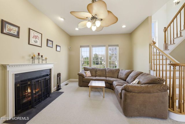 20 Royal Lane, Howell, NJ 07731