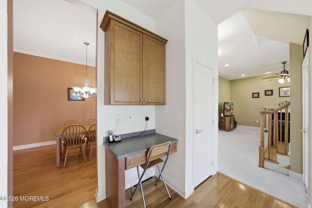 20 Royal Lane, Howell, NJ 07731