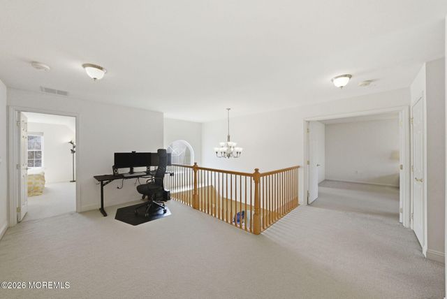 20 Royal Lane, Howell, NJ 07731