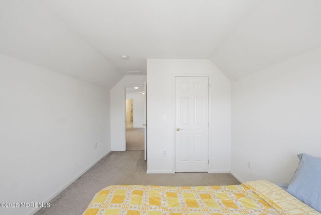 20 Royal Lane, Howell, NJ 07731