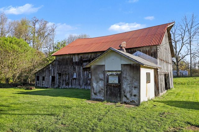 4360 Waldorf Road, Hope Twp, MI 49046