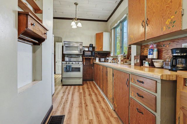 4360 Waldorf Road, Hope Twp, MI 49046