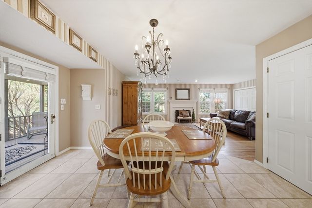 157 Rolling Meadow Dr, Holliston, MA 01746