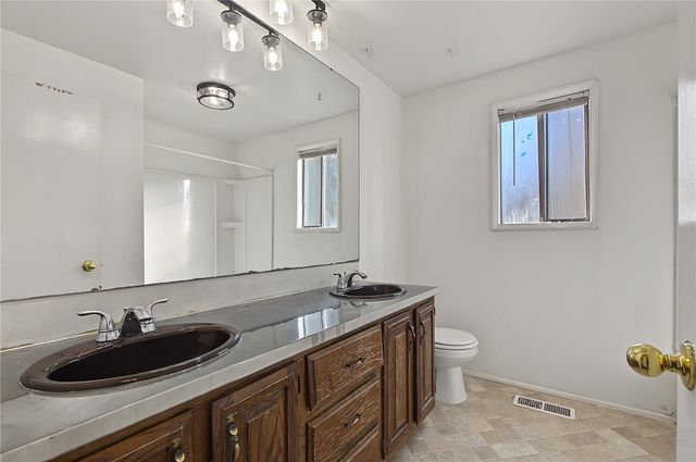 1601 Sunset Way, Centralia, WA 98531