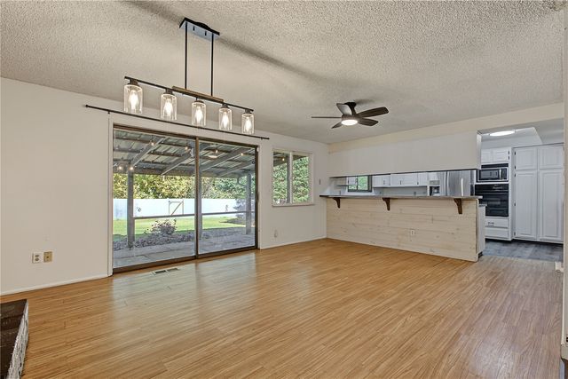 1601 Sunset Way, Centralia, WA 98531