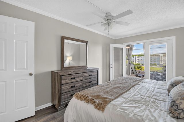 3056 NEWPORT N, Deerfield Beach, FL 33442