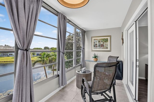 3056 NEWPORT N, Deerfield Beach, FL 33442