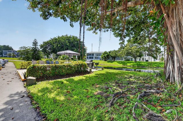 3056 NEWPORT N, Deerfield Beach, FL 33442