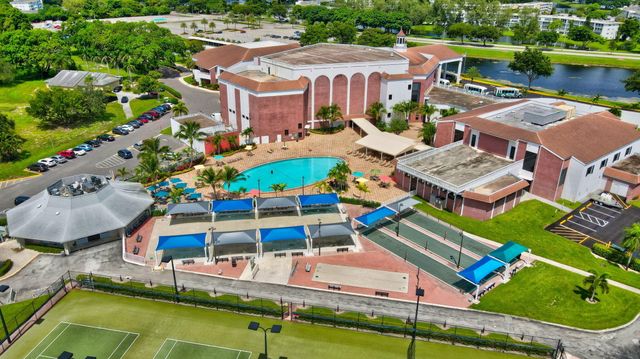 3056 NEWPORT N, Deerfield Beach, FL 33442