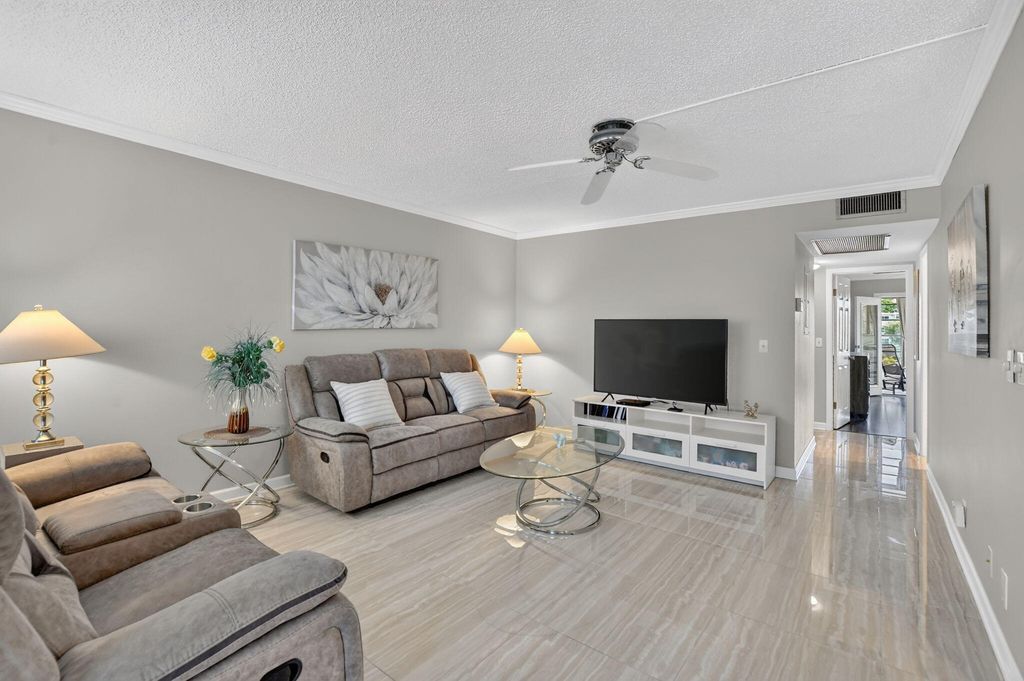 3056 NEWPORT N, Deerfield Beach, FL 33442