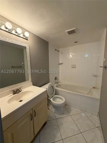 3100 Riverside Dr 104, Coral Springs, FL 33065