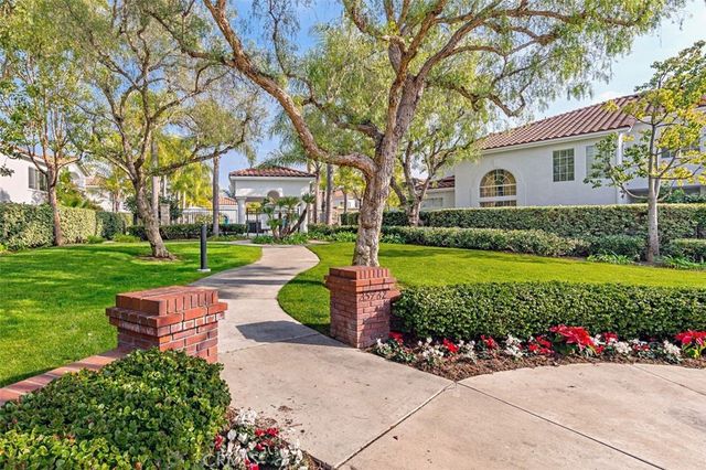 14 Hawksmoor, Aliso Viejo, CA 92656