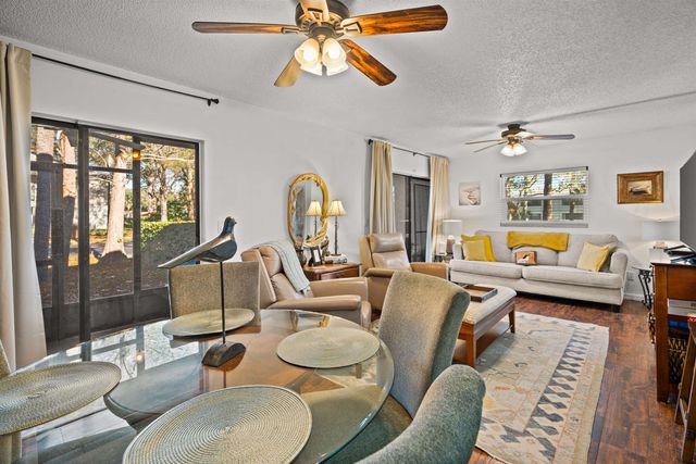 11 Tarragona Ct, St Augustine, FL 32086