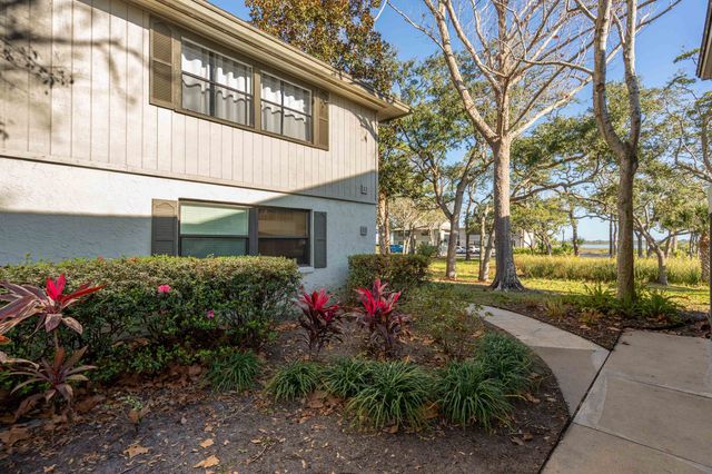 11 Tarragona Ct, St Augustine, FL 32086