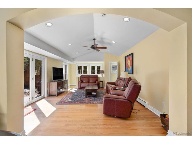 3236 S Saint Paul St, Denver, CO 80210