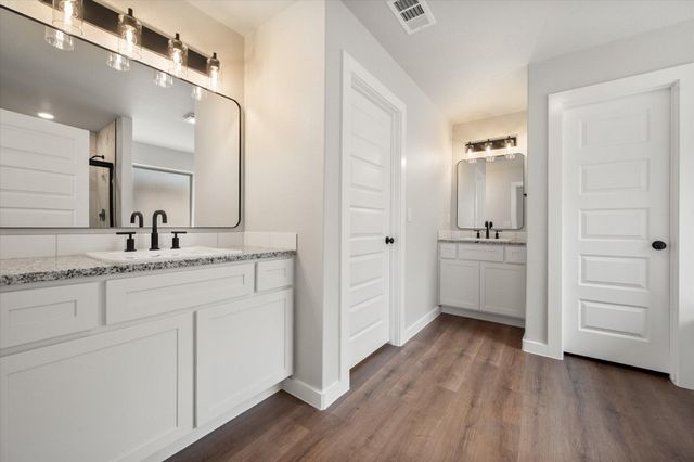 304 E 24th Street, Wolfforth, TX 79382