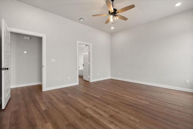 304 E 24th Street, Wolfforth, TX 79382